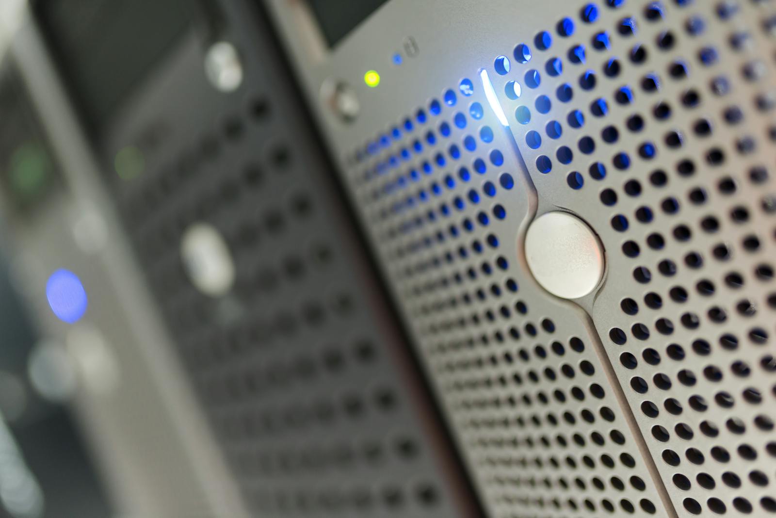 Server hardware detail representing Azure managed services and cloud operations